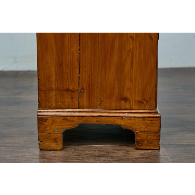 English 19th Century Pine Chest with Three Graduating Drawers and Brass Hardware For Sale - Image 12 of 12