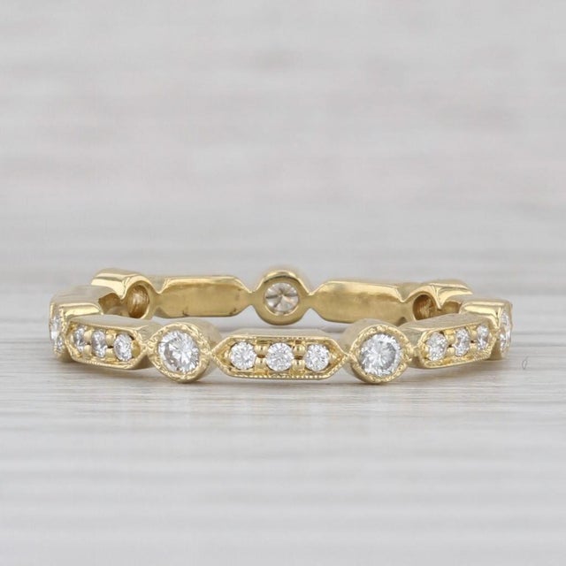 Penny Preville 0.35ctw Diamond Eternity Band 18k Gold Stackable Wedding Ring, Size 6.25 For Sale - Image 4 of 7