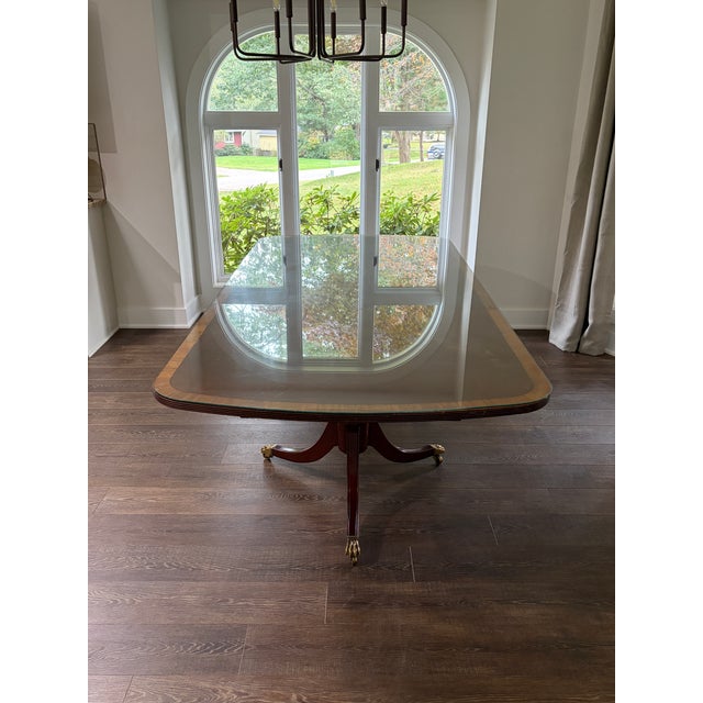 1980s Ethan Allen Banded Mahogany Clawfoot Dining Table + 4 Chairs For Sale - Image 6 of 17