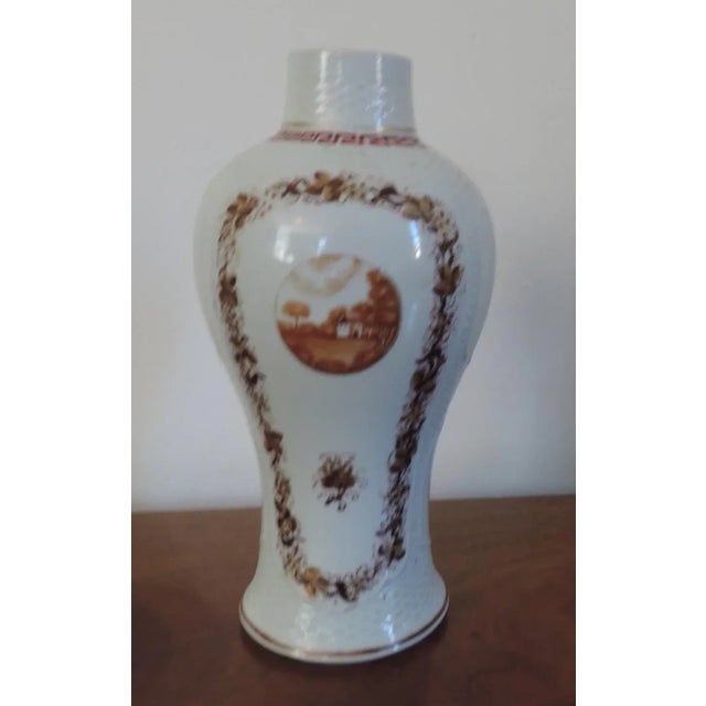 1800s Chinese Export Porcelain Baluster Shaped Vase For Sale - Image 10 of 11