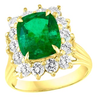 AGL Certified 4.2 Carat Cushion Cut Colombian Emerald & Diamond Ring 18K Y Gold For Sale