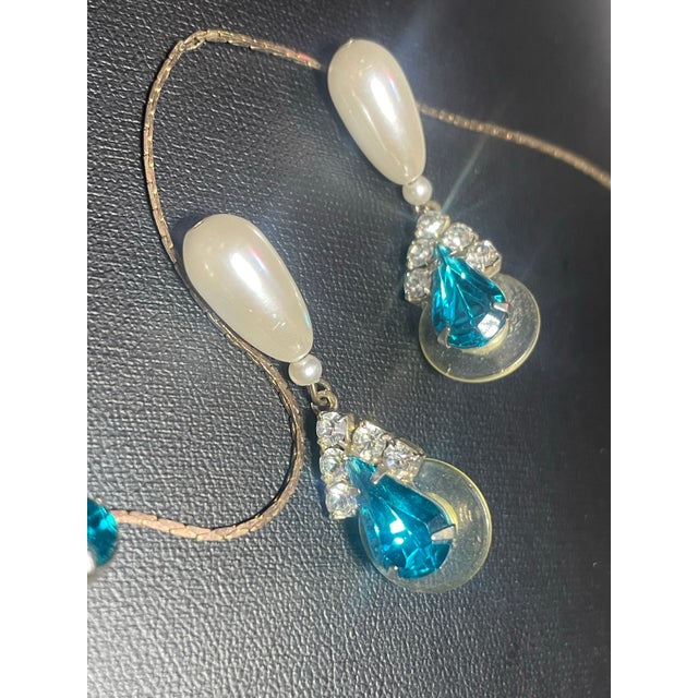 1950s Classic MCM Peacock Blue-Green Demi-Parure Necklace and Earrings Set, 3 Pieces MCM Jewelry Set For Sale - Image 5 of 6