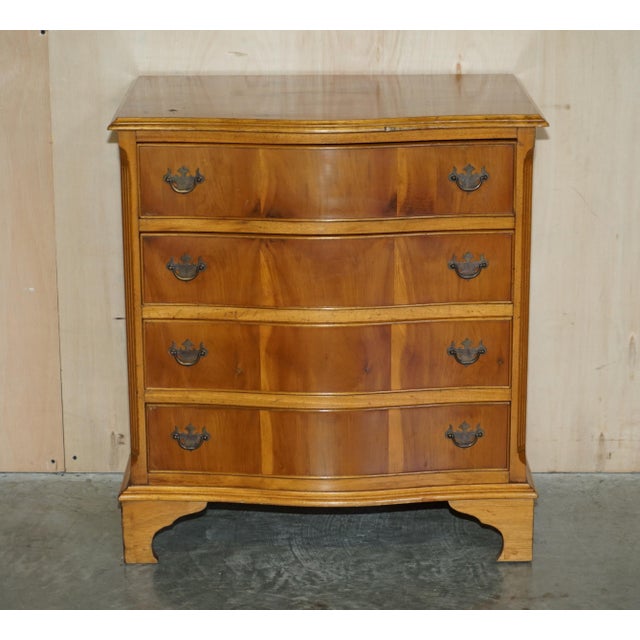 Vintage Wide Burr & Burl Yew Wood Chest of Drawers, Set of 2 For Sale - Image 3 of 18