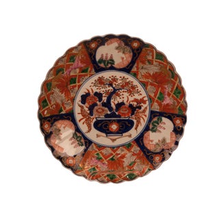 1880s Japanese Imari Scalloped Charger For Sale