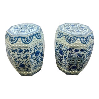 Chinese Qianlong Style Porcelain Octagonal Garden Blue & White Stool, a Pair For Sale