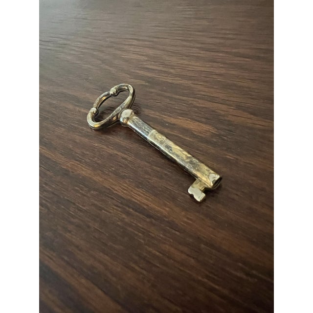 Coffee Vintage Petite Oak Curved Glass Curio Cabinet – 1990s For Sale - Image 8 of 12