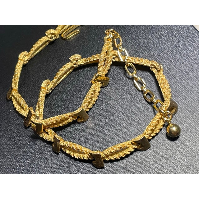 Trifari MCM Jewelry by Trifari "Twisted Cord" Golden Rope Link Choker Necklace For Sale - Image 4 of 8