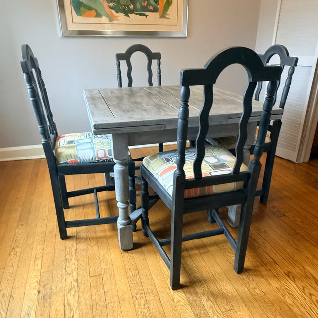 Antique English Oak Draw Leaf Chalk Painted Table and 4 Chairs For Sale - Image 10 of 12