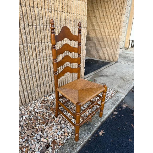 Late 20th Century Vintage Early American Ladder Back Rush Seat Dining Chairs, Unmarked but Possibly by Ethan Allen - Set of 5 For Sale - Image 4 of 10