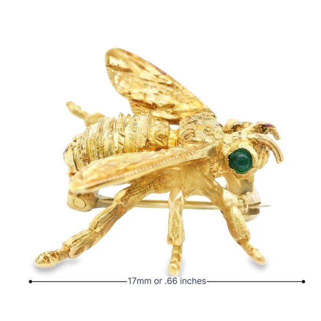 1980s 14k Yellow Gold & Emerald Bee Brooch For Sale - Image 13 of 13