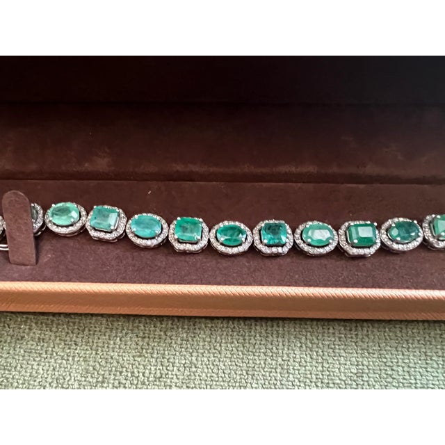 Metal Bochic “Capri” Vintage Zambian Emerald & Diamond Bracelet Set 18K Gold & Silver For Sale - Image 7 of 15