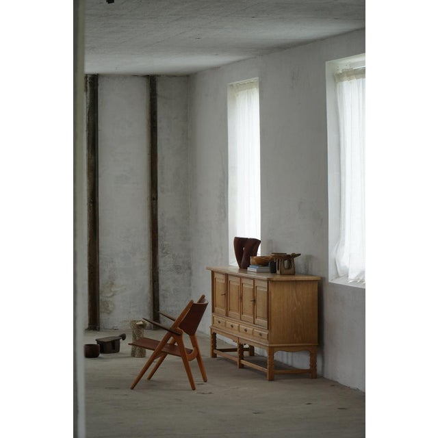 Brutalist Mid-Century Modern Brutalist Sideboard in Oak by Henning Kjærnulf, 1960s For Sale - Image 3 of 18