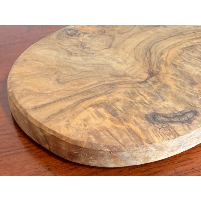 Vintage Olive Wood Biomorphic Small Tray / Cheese Board For Sale - Image 4 of 5