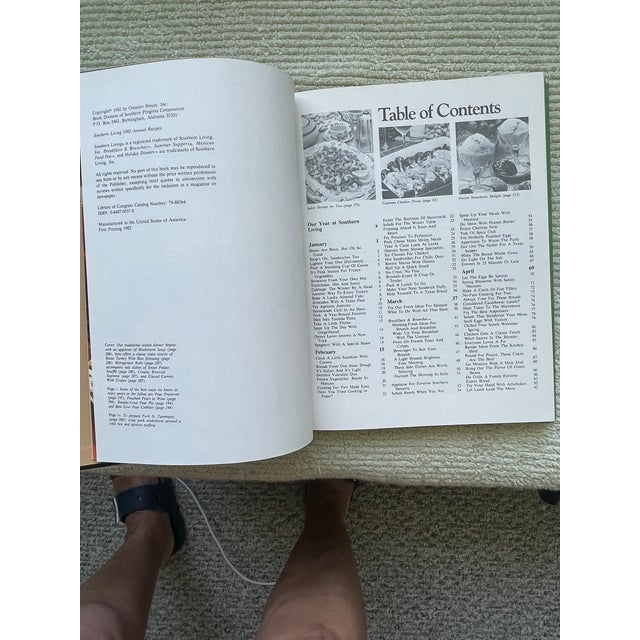 Vintage 1982 Cookbook "Southern Living 1982 Annual Recipes" For Sale In Orlando - Image 6 of 7
