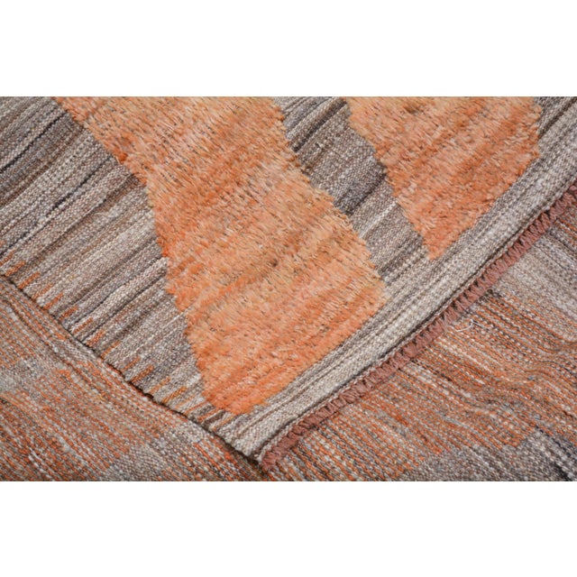 Moroccan Hand Knotted Wool Rug, 8'4"x10'3" For Sale In New York - Image 6 of 6