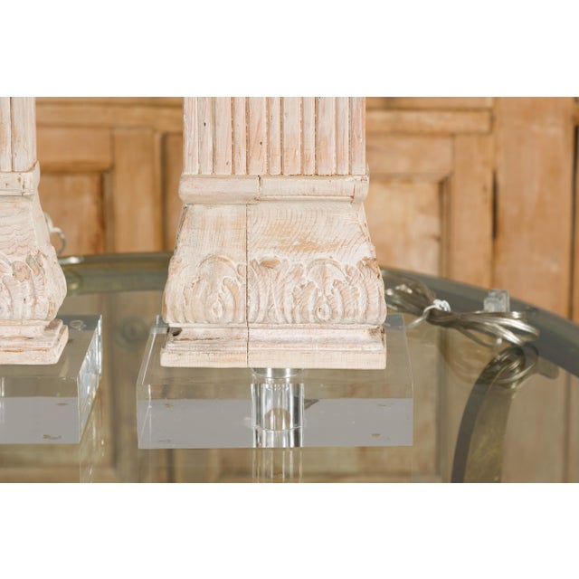 Mid 20th Century Mid Century Modern Italian Carved Pine Pilaster Table Lamps on Lucite Bases - a Pair For Sale - Image 12 of 12