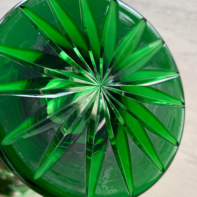 Vintage 1960s West German Cut-to-Clear Emerald Crystal Vase - 3.25 LBS For Sale - Image 9 of 12
