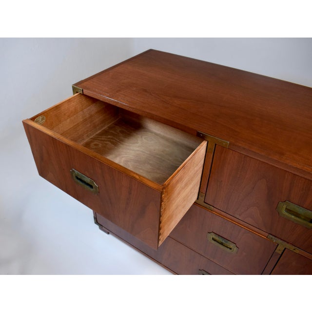 Baker Furniture Signed Campaign Seven Drawer Dresser Chest of Drawers 1950s For Sale - Image 11 of 13