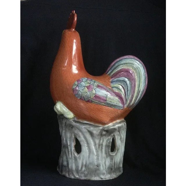 Early 19th Century Antique Early 19th Century Chinese Export Famille Rose Porcelain Model of a Cockerel For Sale - Image 5 of 7