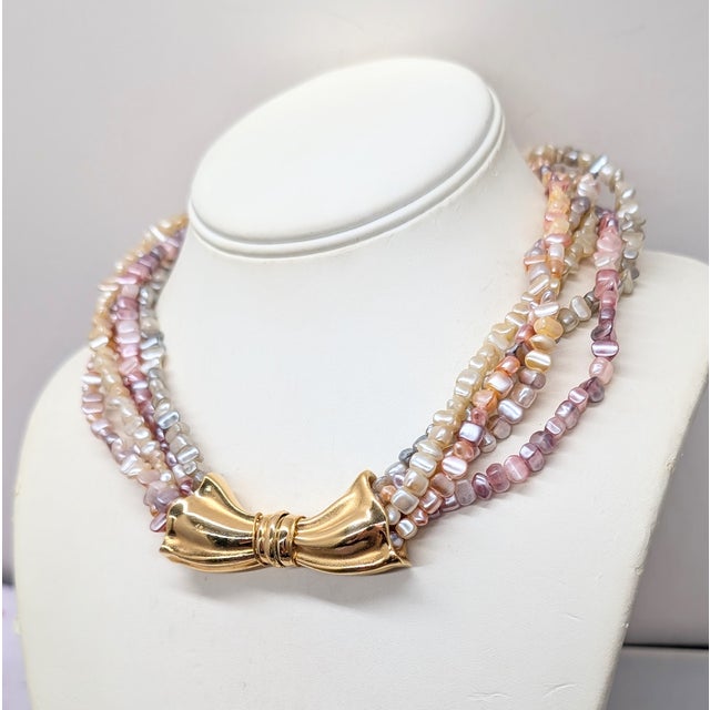 American Vintage 1981 Napier Goldtone Faux-Mother of Pearl Beaded Bow Necklace For Sale - Image 3 of 7