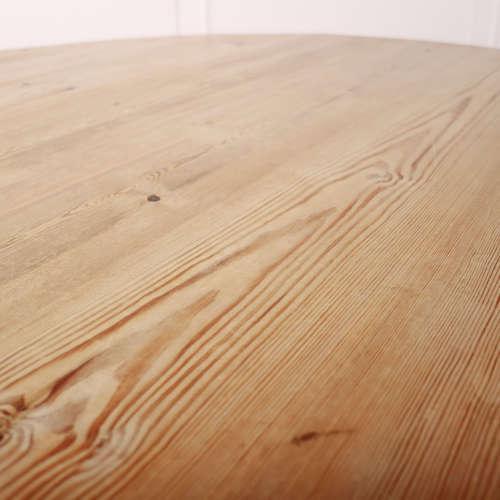19th Century Circular Pine Dining Table For Sale - Image 9 of 10