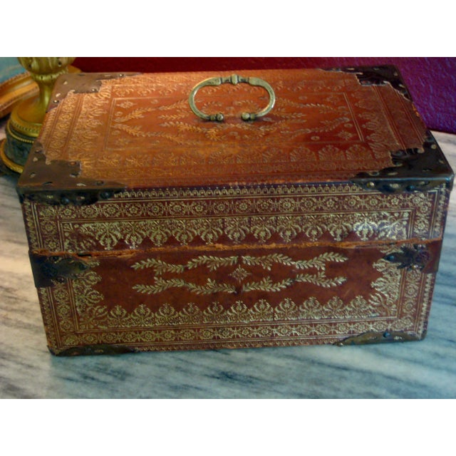 1800s Spanish Leather Box For Sale - Image 6 of 13