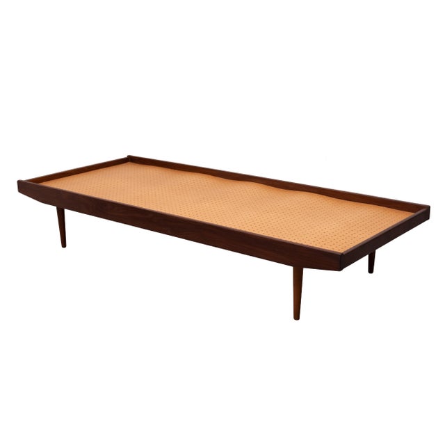 Wood Mid-Century Modern Teak Daybed with Tapered Legs, 1950s For Sale - Image 7 of 11