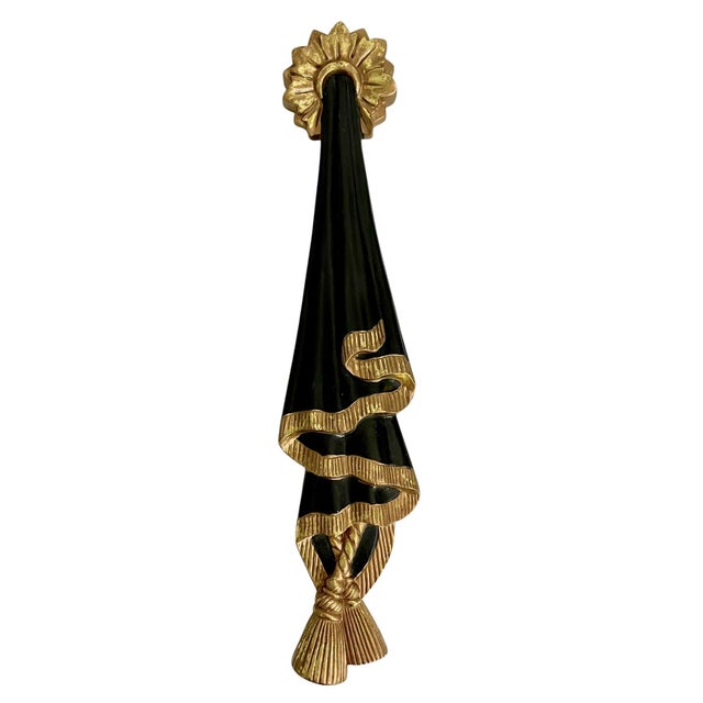 Late 20th Century Pair Vintage Resin Dorothy Draper Style Trompe L’oeil Tassel and Drapery Wall Brackets For Sale - Image 5 of 12