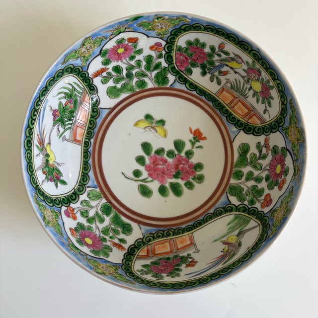 Late 19th century antique Chinese Famille Rose Canton porcelain decorative console bowl, beautifully hand-painted with...