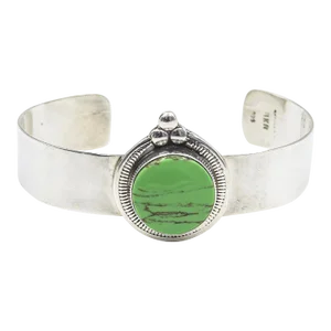 Late 20th Century Mexican Green Gaspeite Sterling Silver Cuff Bracelet