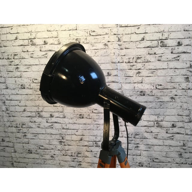 Vintage Industrial Enameled Tripod Reflector Lamp, 1950s For Sale - Image 6 of 10