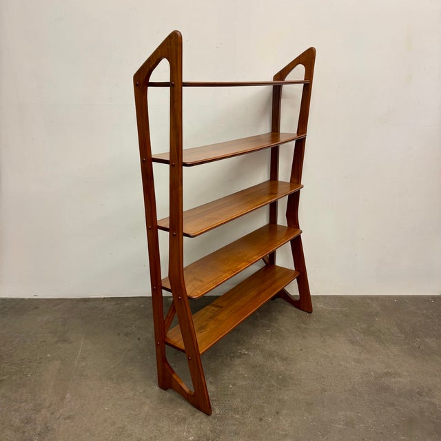 Tan Vintage Étagères in Teak, 1950s For Sale - Image 8 of 8