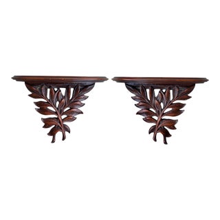 Vintage Traditional Victorian Foliage Motif Wall Hanging Shelf - a Pair For Sale