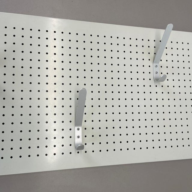 Metal RZ 61 Wall Wardrobe Panel Element by Dieter Rams for Vitsoe, 1960s For Sale - Image 12 of 18