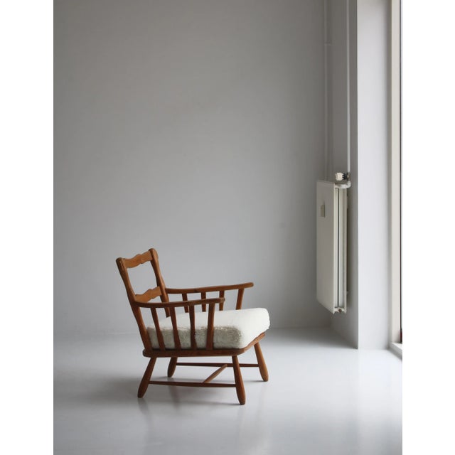 Charming pair of solid pinewood easy chairs made in Sweden in the 1940s in the typical Swedish "sportstuga" ("sports-...