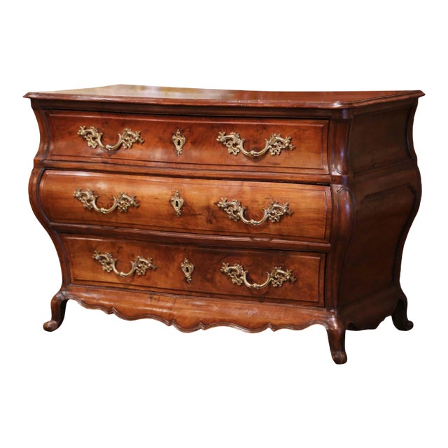 18th Century French Louis XV Mahogany Three-Drawer Commode Tombeau From Bordeaux For Sale