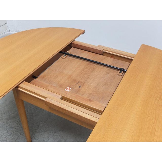 Round Extendable Dining Table in Oak by Van Den Berghe-Pauvers, 1970s For Sale - Image 9 of 16
