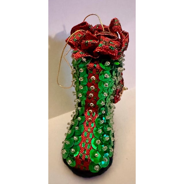 Set of 13 Vintage MCM Iconic Hand Made Sequin Push Pin Ornaments For Sale In Louisville - Image 6 of 12