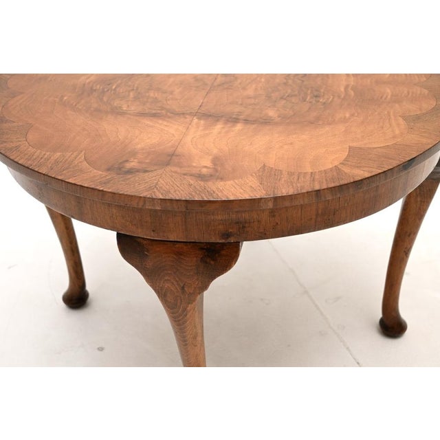 1930s Antique Burr Walnut Occasional Coffee Table, 1930 For Sale - Image 5 of 6