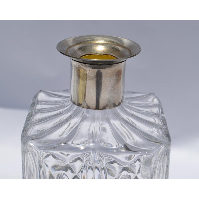 1920s 1920s Style After Bohemian Victorian Cube Hand Brilliant Cut Decanter Silver Plate Neck Faceted Stopper For Sale - Image 5 of 15