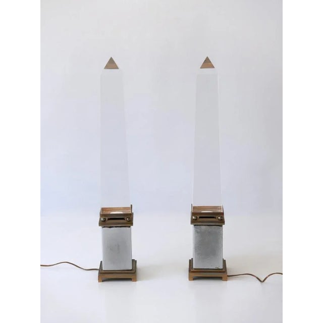 Acrylic Glass Obelisk Table Lamps by Sandro Petti for Maison Jansen, France, Set of 2 For Sale - Image 9 of 18