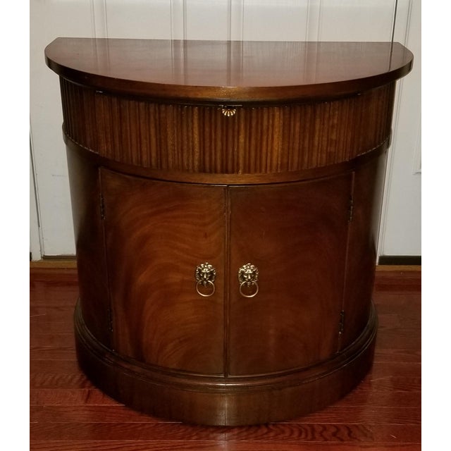 Henredon Historic Natchez Collection Mahogany Demilune Nightstands a