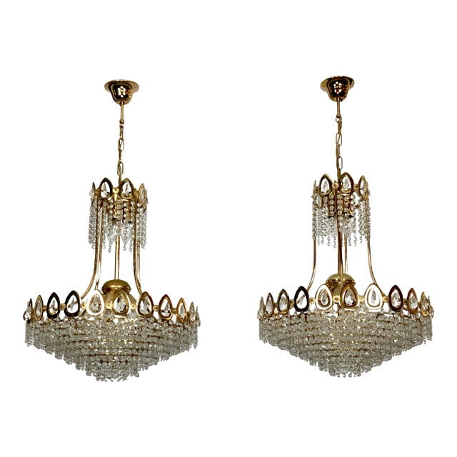 Gilt and Crystal Chandeliers from Sciolari, 1970s, Set of 2 For Sale