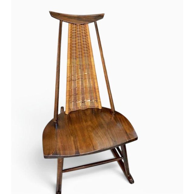 Mid-Century Modern Rocking Chair in Solid Walnut & Rattan by Arthur Umanoff for Washington Woodcraft, Usa, C. 1960's For Sale - Image 10 of 12