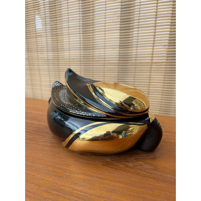 Vintage Italian Hand Painted Ceramic Vanity Box Signed by the Artist. For Sale - Image 13 of 13