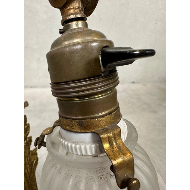 Gold Art Nouveau Table Lamp in Brass For Sale - Image 8 of 12