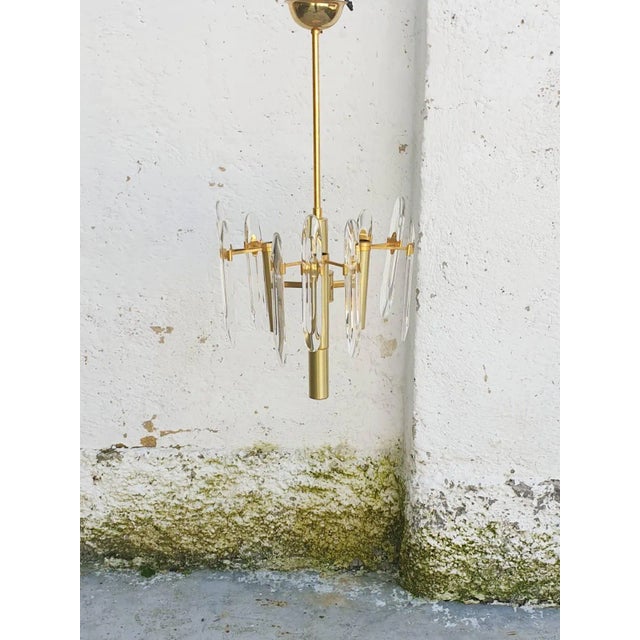 1960s Mid-Century Modern Italian Brass & Crystal Glass Chandelier by Gaetano Sciolari for Sciolari, 1966 For Sale - Image 5 of 12
