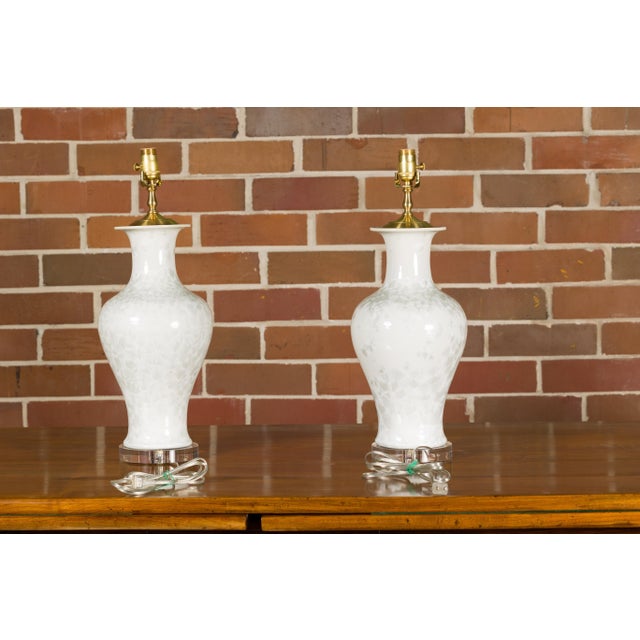 White Pair of White Porcelain Vase Table Lamps on Lucite Bases with Textured Décor For Sale - Image 8 of 12