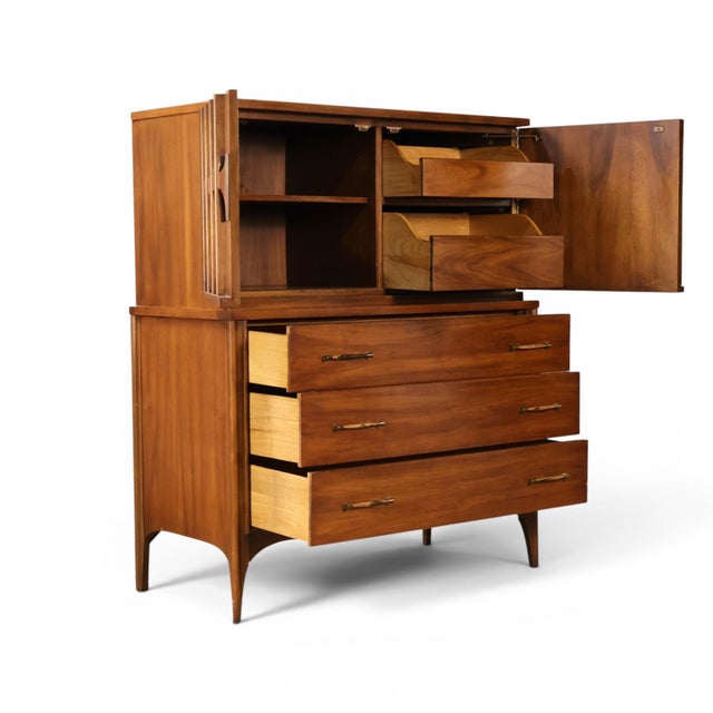 Kent Coffey Perspecta Vintage Mid Century Modern Gentlemen's Highboy Dresser C. 1960s For Sale - Image 12 of 16