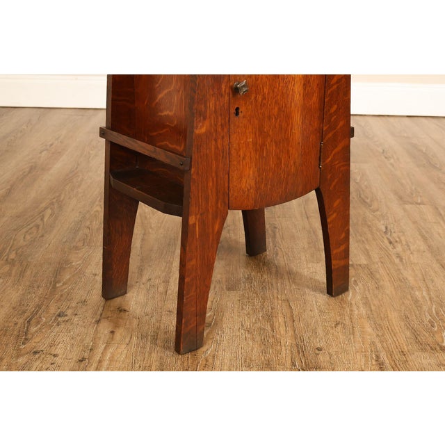 Antique Mission Oak Smoke Stand Bedside Cabinet For Sale In Philadelphia - Image 6 of 18